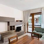 Апартаменты Alassio Holiday *